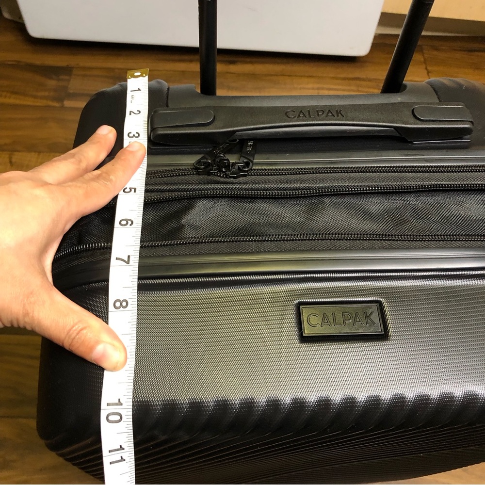 Calpak - Picture 16 of 16